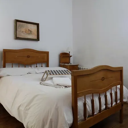 El Pisito Apartment *